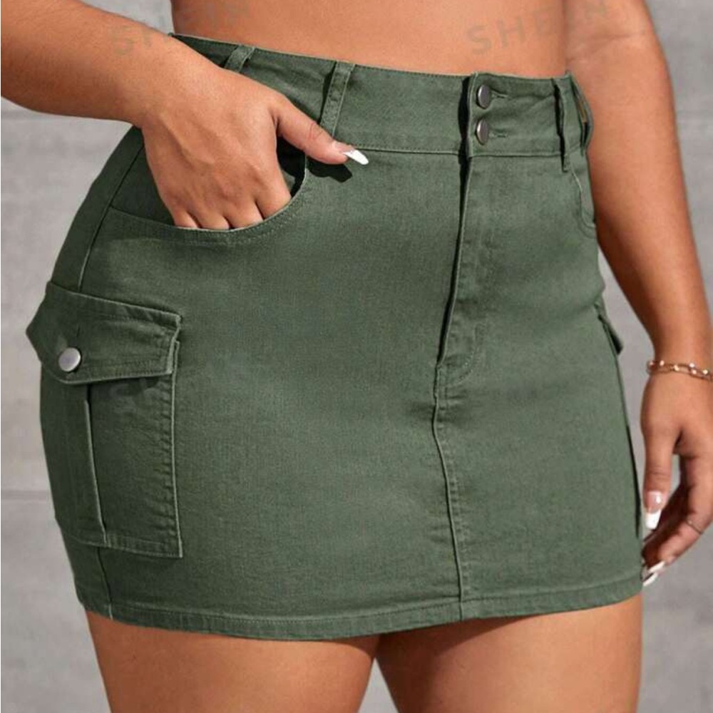 Green denim skirt
